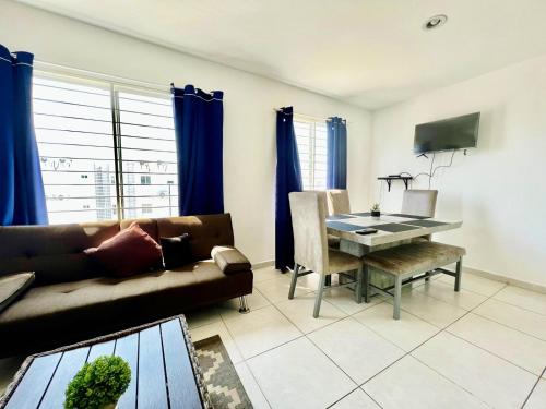 Alejandría Depto Moderno - Café Luxury - 3 Min Malecón y Playas (Alejandria Depto Moderno - Cafe Luxury - 3 Min Malecon y Playas) in Mazatlán