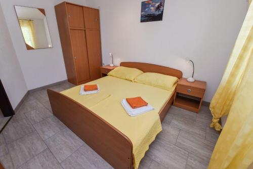 One-Bedroom Apartment - Second Floor image 3