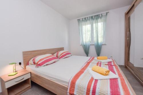One-Bedroom Apartment with Terrace image 9
