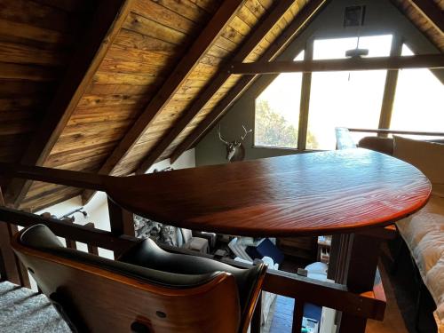 Dotări, Wine Country Mountain Chalet Monthly Rental in Yountville