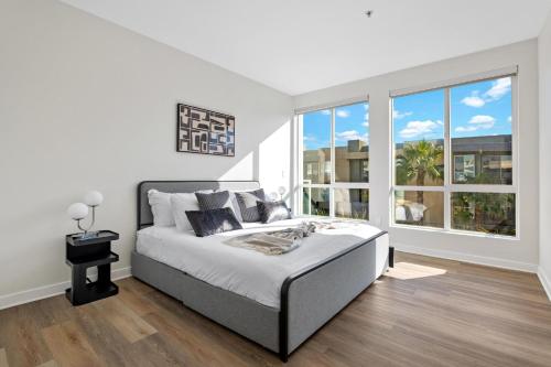 Coastal Bliss - Luxe 2BR Retreat in MDR - Venice - SM, Los Angeles (zdjęcie 3)