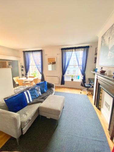 Beautiful Apartment in Temple Bar, Дублин (фото 10)