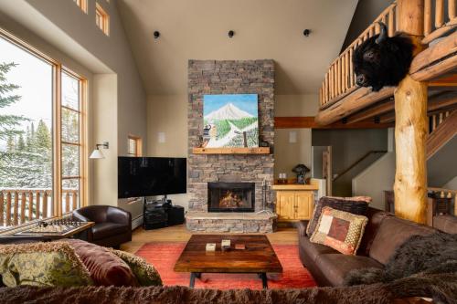 2 Mountain Home home in Big Sky, USA