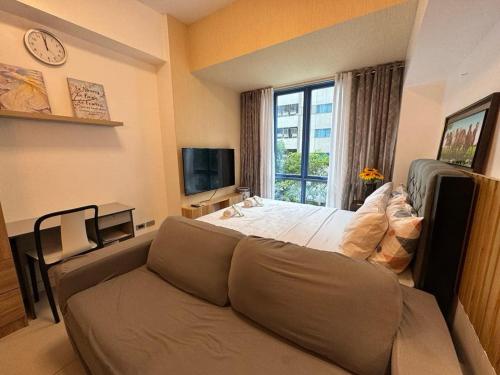 ARC Studio Unit at 38th Park near Temple of Leah