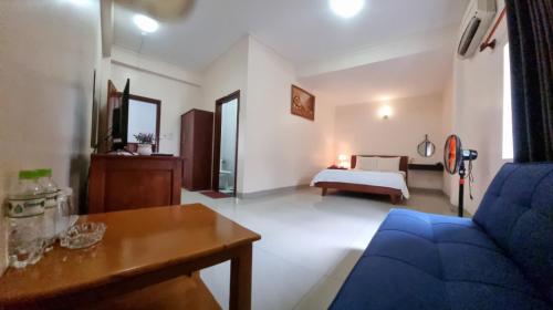 Deluxe Double Room with Bath image 10