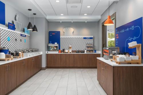 Holiday Inn Express Chattanooga - Hamilton Place by IHG - image 11