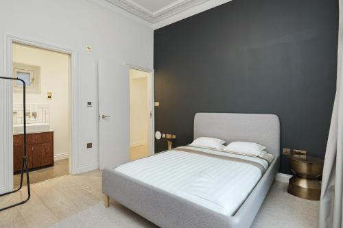 Kensington Gardens Apartments - image 7