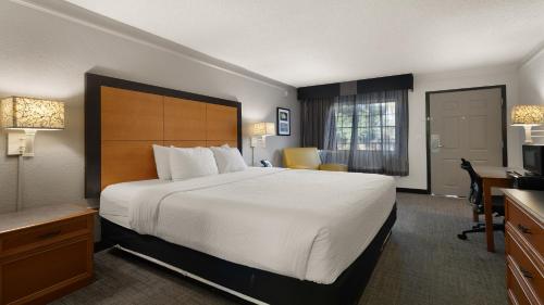 Howard Johnson by Wyndham Sacramento Downtown in Sacramento (CA)