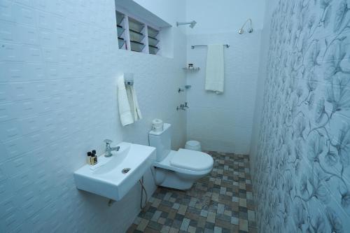 LA CASA THE HOMESTAY - image 5