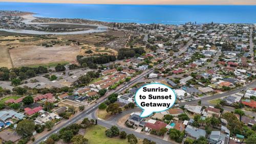 Faciliteiten, Sunrise To Sunset Getaway By Wine Coast Holidays in Port Noarlunga