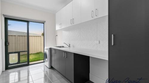 Faciliteiten, Sunrise To Sunset Getaway By Wine Coast Holidays in Port Noarlunga