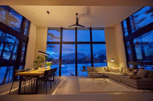 Hakuba Aura Chalet by Jade Group
