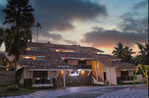 holidays garden resort