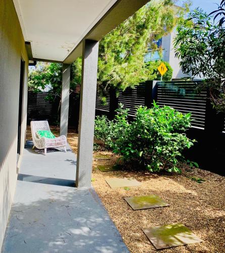 Position Perfection- Mornington in Mornington