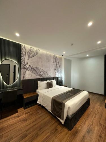 Deluxe Double Room image 3