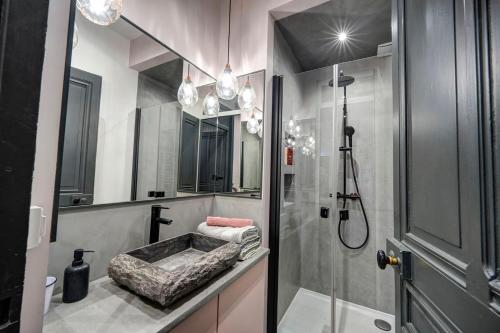 La Suite en Rose - Spa - Lyon Centre Brotteaux, Lyon (Foto 7)