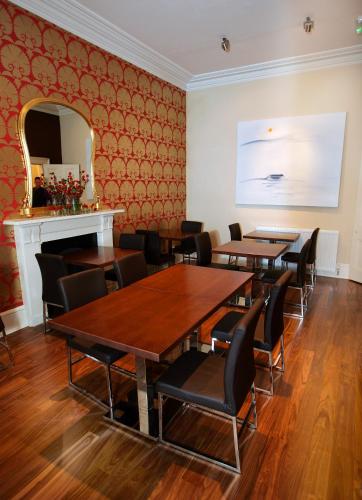 ศูนย์ธุรกิจ, Boutique 25 in สคิปตัน