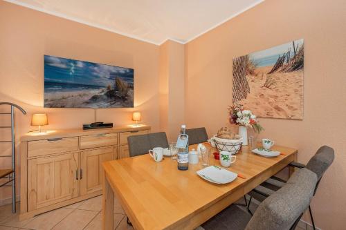 Apartment with Terrace image 10