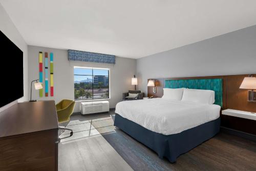 Hampton Inn & Suites Phoenix/Gilbert - image 5