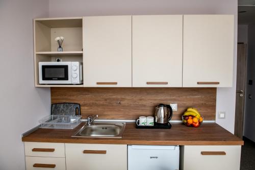 BG Hotel – Sofia, NY