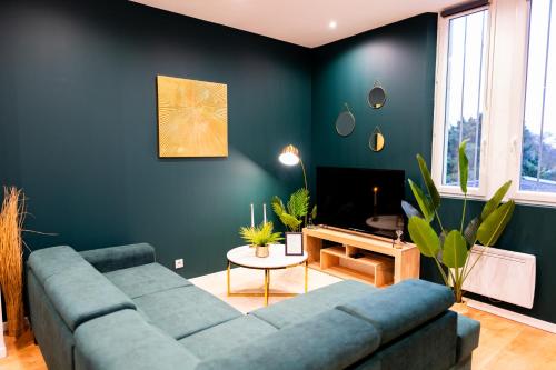 Facilities, Grand loft familial 4 chambres avec parking prive in Rue de Rouen