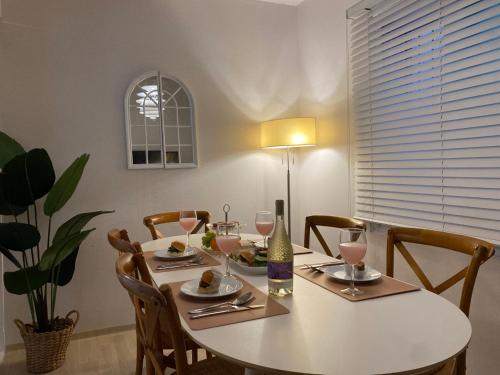 Jina's House