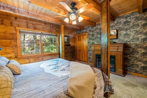 Smoky Mountain Lodge Cabin in Sevierville, USA