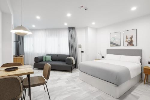 Limehome Jerez de la Frontera Marqués de Casa-Domecq (Limehome Jerez de la Frontera Marques de Casa-Domecq) in Jerez de la Frontera