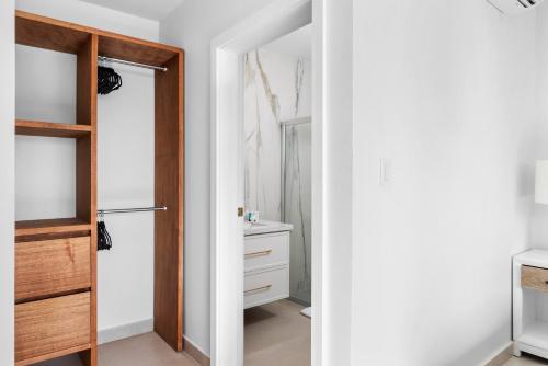 LUX 10BR 10BA Pool Beach Front Villa Playa by Bocobay