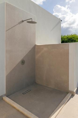 Villa with Private Pool image 9