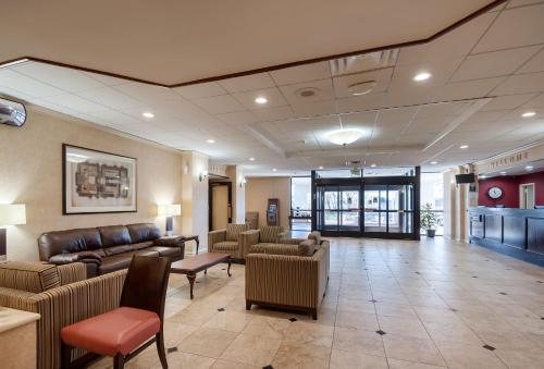 Előcsarnok, Quality Inn Windsor Mill - Baltimore in Woodlawn