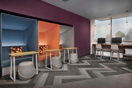 Tru by Hilton Jackson - image 5