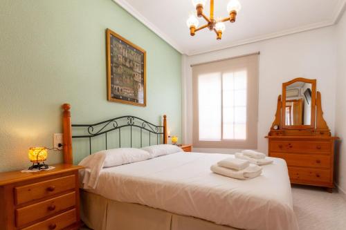 Two-Bedroom Apartment with Sea View image 10