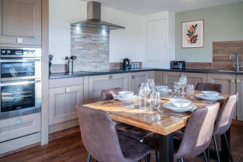 The Beacon - 3 Bedroom Cottage - Ludchurch - Narberth - image 3