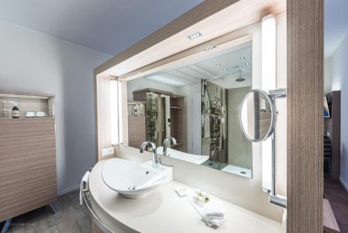 Arkadenhaus - Hotel Freiherr von Schwarzenberg 420m von Papenburg entfernt