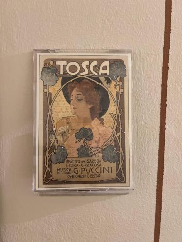 Tosca - main image