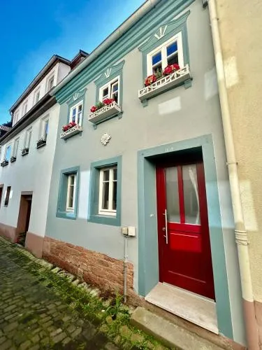 Altes Dichterhaus von 1859 in Miltenberg, Deutschland