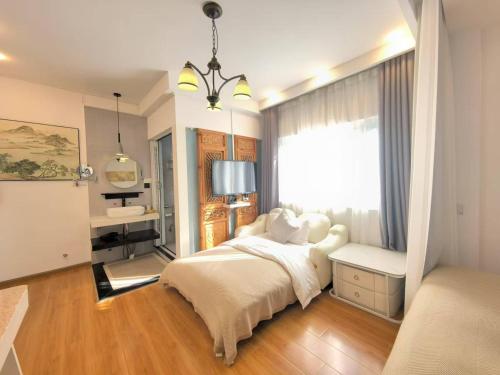 Family Double Room image 7