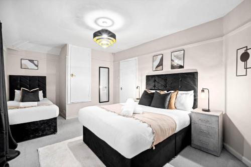 Stylish Three Bedroom House - Accommodates 7 - Parking - Garden - Recently Renovated 162S, Birmingham (foto 3)