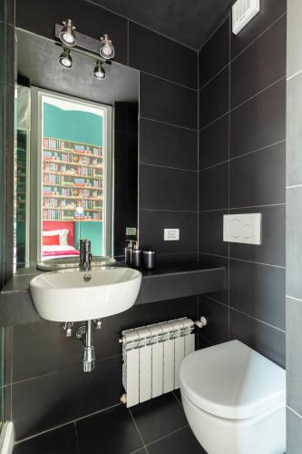 YCH-Colosseo book house, Rome (photo 6)