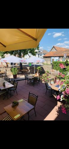 مطعم, Hotel Grüner Baum (Hotel Gruner Baum) in Rastatt