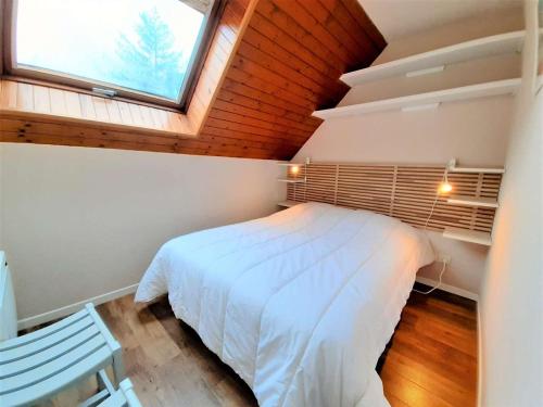 T2 pour 4 personnes - ST LARY SOULAN - FR-1-457-284 (Charmant T2 Sud avec Bow-Window, TV, Kitchenette Equipee, Muscu, Sauna, Jacuzzi—Proche St-Lary Soula) in แซงต์ ลารี ซูลง