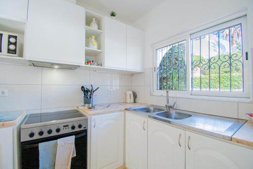 99 ADM Casa Mendes - Fabulous townhouse - image 4