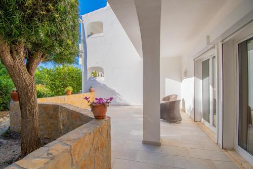 99 ADM Casa Mendes - Fabulous townhouse in Vale de Centianes