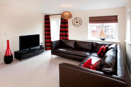 . DBS Serviced Apartments - The Coach House