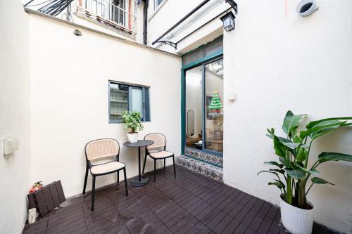 Shanghai Hills & Zinn Courtyard Guesthouse with 2Bedrooms close to Line 9, Shanghai (foto 3)