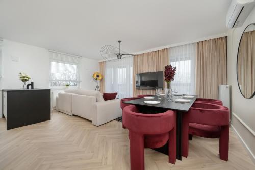 Ekskluzywne Apartamenty Browary Wrocławskie z Klimatyzacją by Renters Prestige, Breslau (Foto 8)