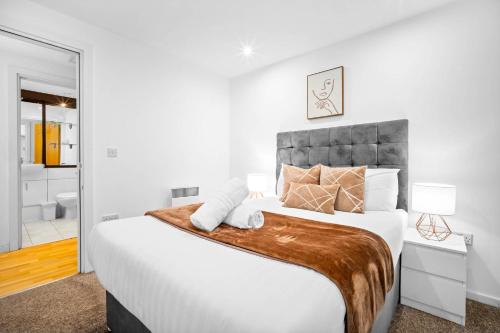 Elegant Two-Bedroom Apartment - Central Location - Private Parking - Balconies 1109M, Бирмингем (фото 9)