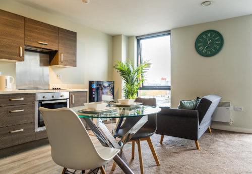 Spacious Studio, Manchester City Centre , Salford, Manchester (fotografie 10)