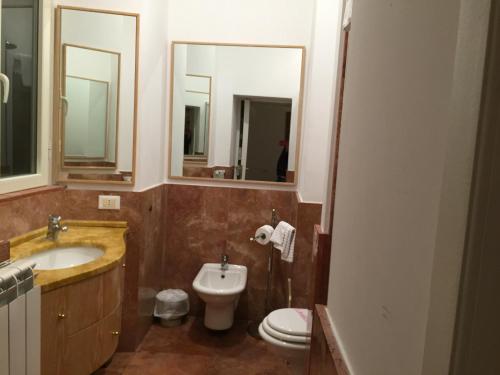 Apollo Apartments Colosseo - image 14